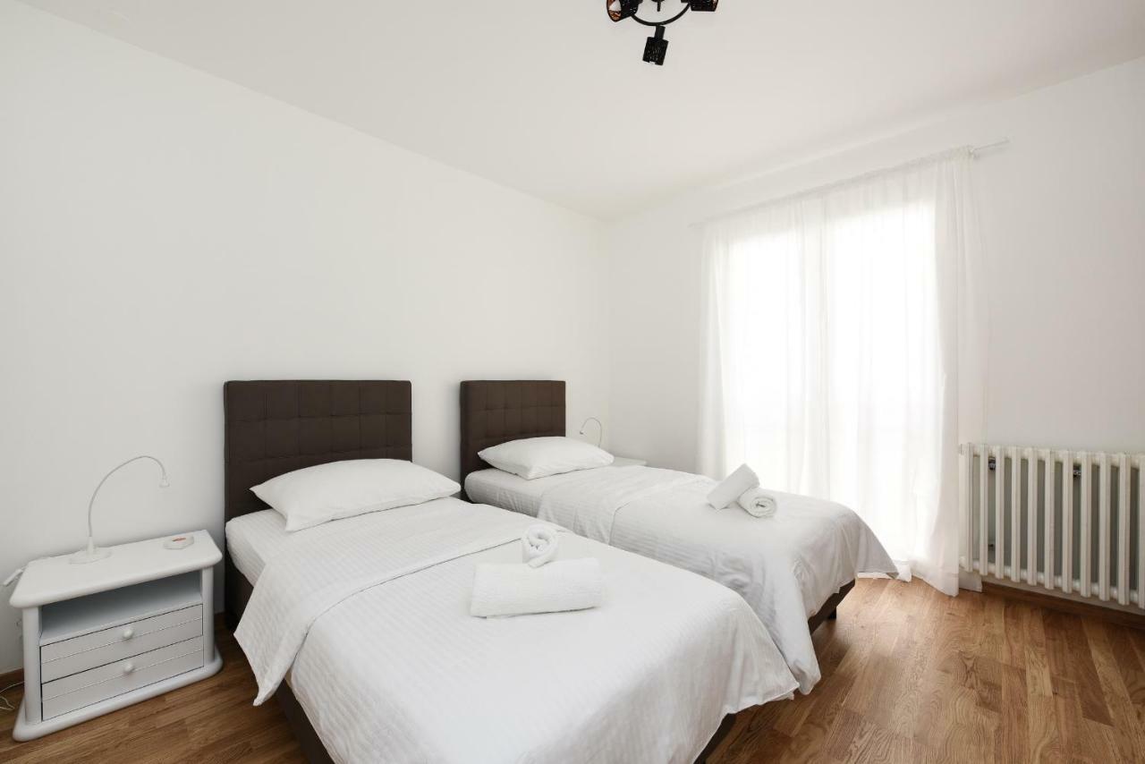 July Apartment زادار المظهر الخارجي الصورة