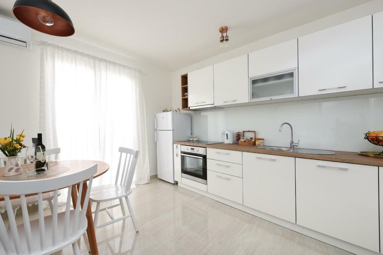 July Apartment زادار المظهر الخارجي الصورة